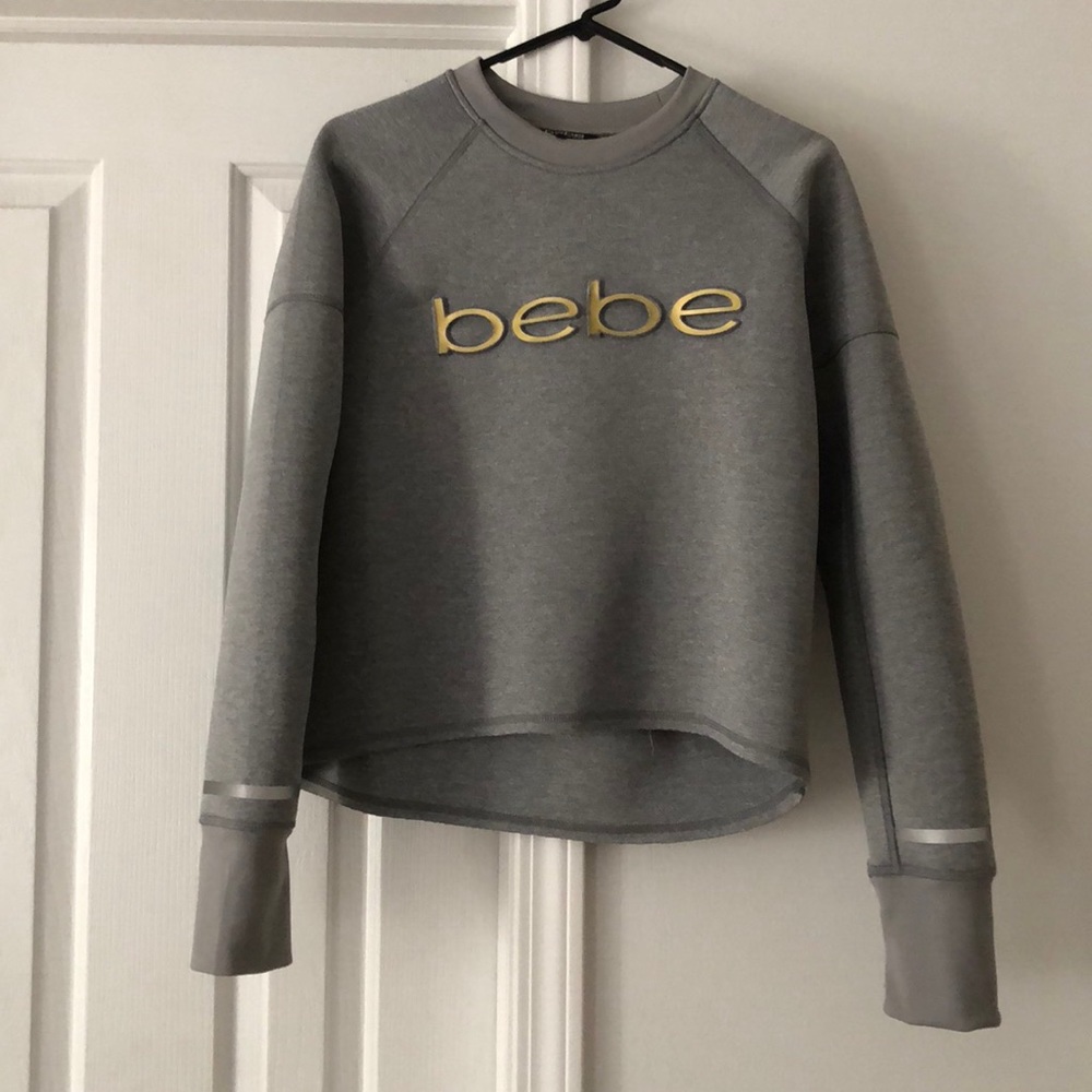 sweatshirt.